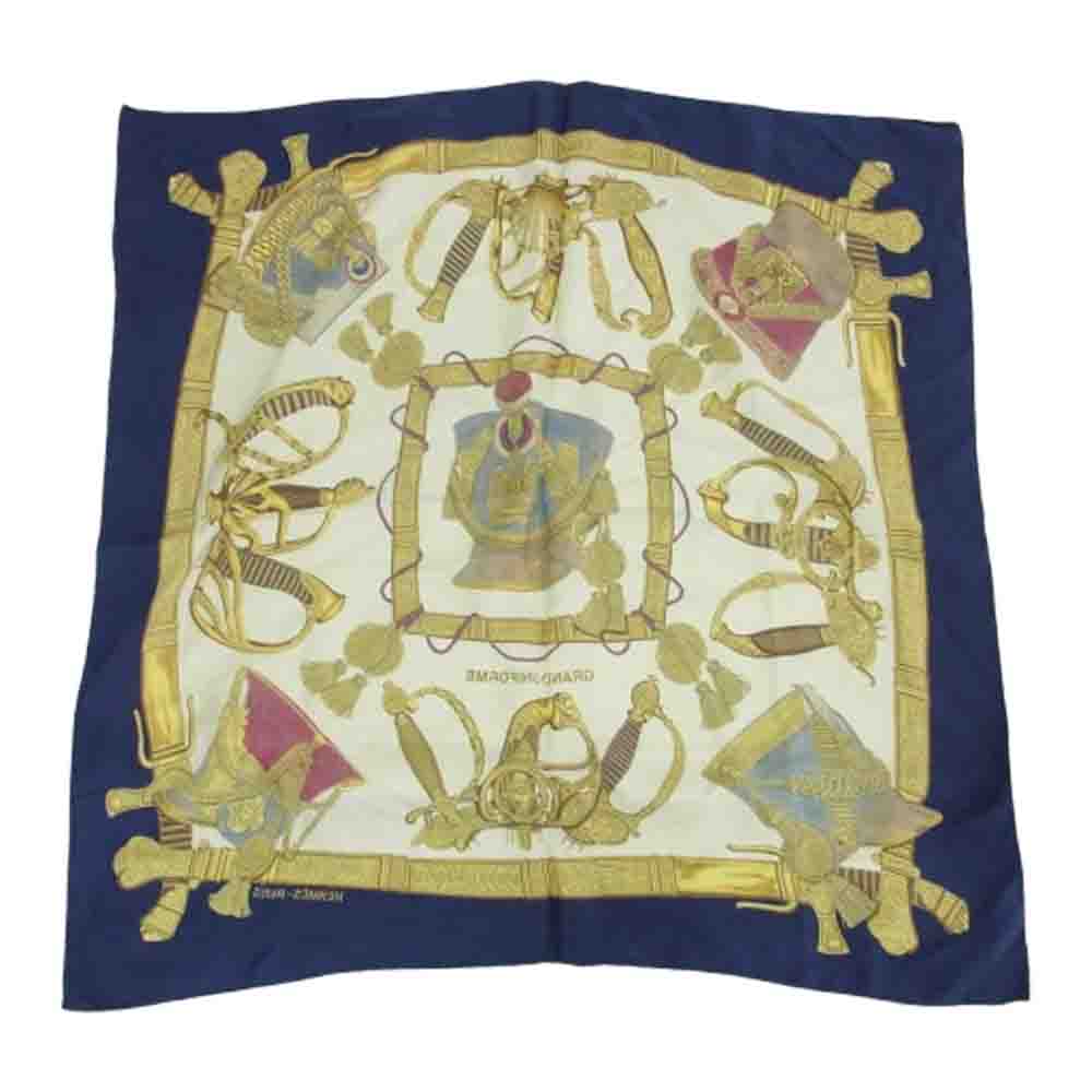 HERMES エルメス カレ90 GRAND UNIFORME グランドユニフォーム シルク スカーフ マルチカラー系【中古】