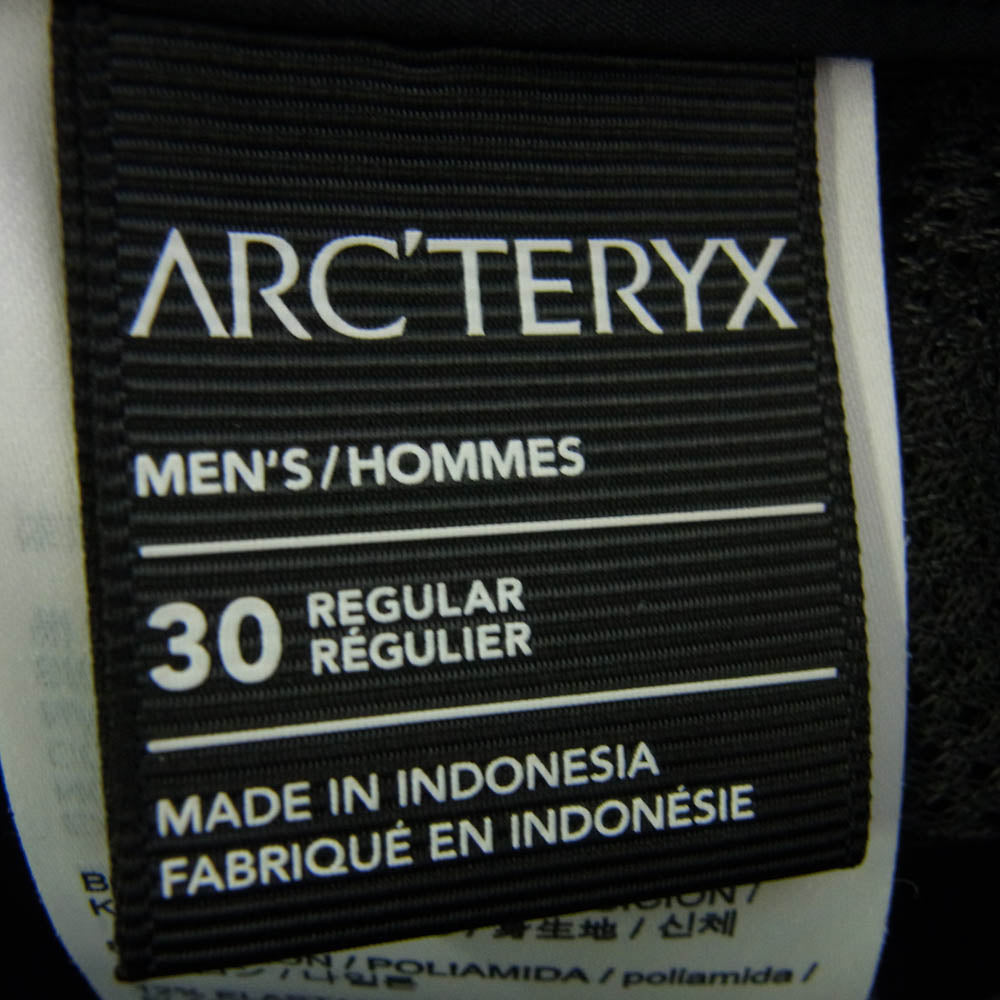 ARC'TERYX アークテリクス X000006789 2023年モデル RAMPART PANT ランパート ナイロン カーゴパンツ ブラック系 30【中古】