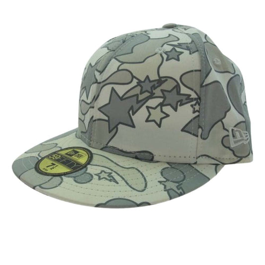 A BATHING APE アベイシングエイプ × NEW ERA ニューエラ スター カモ キャップ オフホワイト系 グレー系 59.6cm【中古】