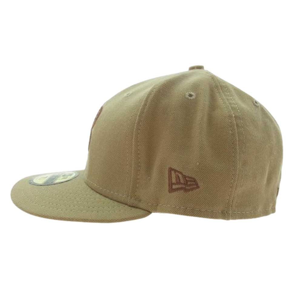 A BATHING APE アベイシングエイプ × NEW ERA ニューエラ B KOGO ロゴ キャップ ブラウン系 57.7cm【中古】
