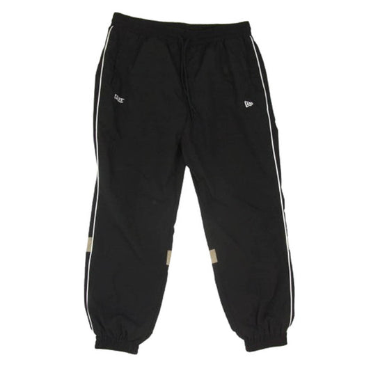 CALEE キャリー 25SS NEWERA LOGO OVERSIZED PIPING TRACK PANTS ニューエラ コラボ トラック パンツ ブラック系 XL【中古】