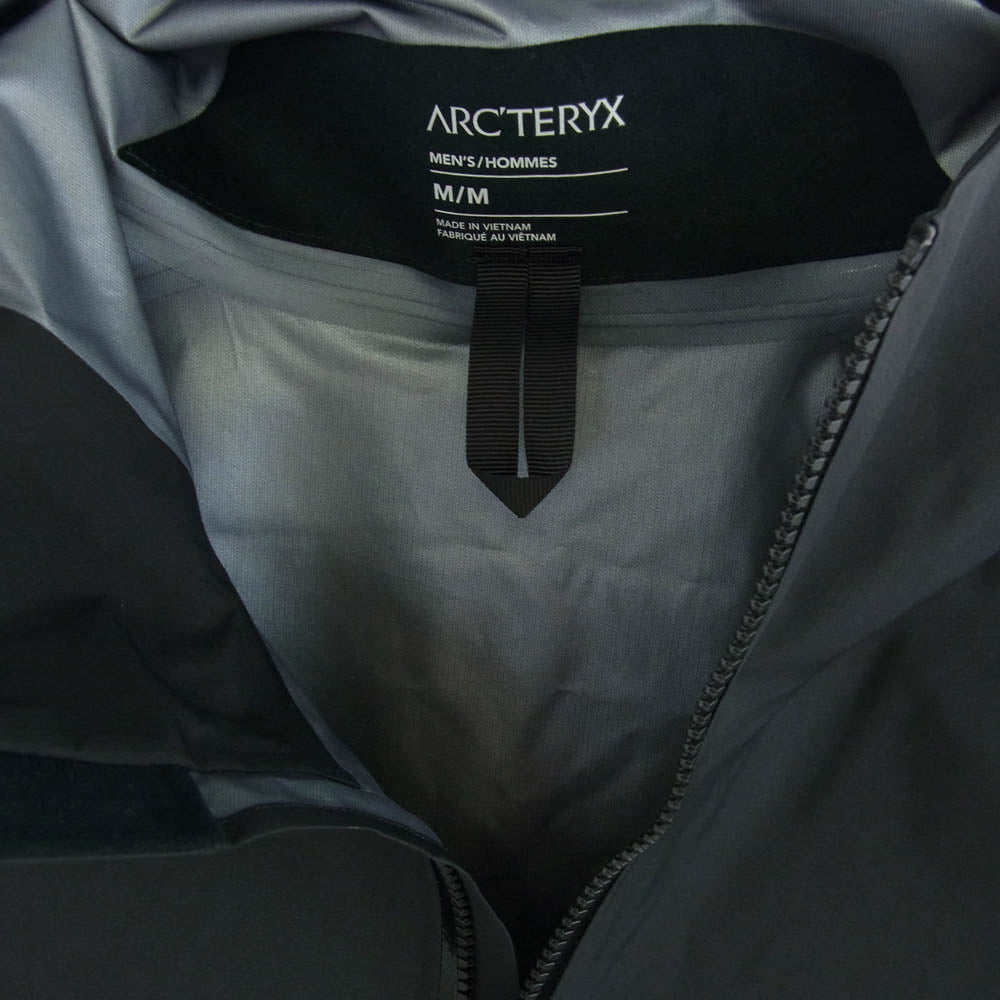 ARC'TERYX アークテリクス 24SS X00000858403 GORE-TEX Beta Jacket ゴアテックス ベータ シェルジャケット マウンテンパーカー ブラック系 M【美品】【中古】