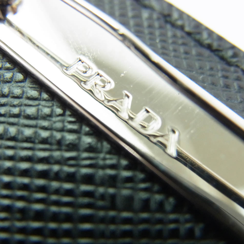 PRADA プラダ サフィアーノ レザー ブローチ ブラック系【中古】