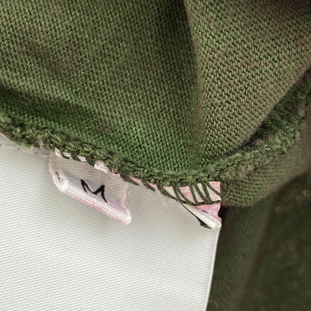 Supreme シュプリーム 7025201S1 × STONE ISLAND ストーンアイランド Dust Treatment Cotton T Shirt  ダスト加工 クルーネックポケット Tシャツ カーキ系 エンジ系 M【中古】