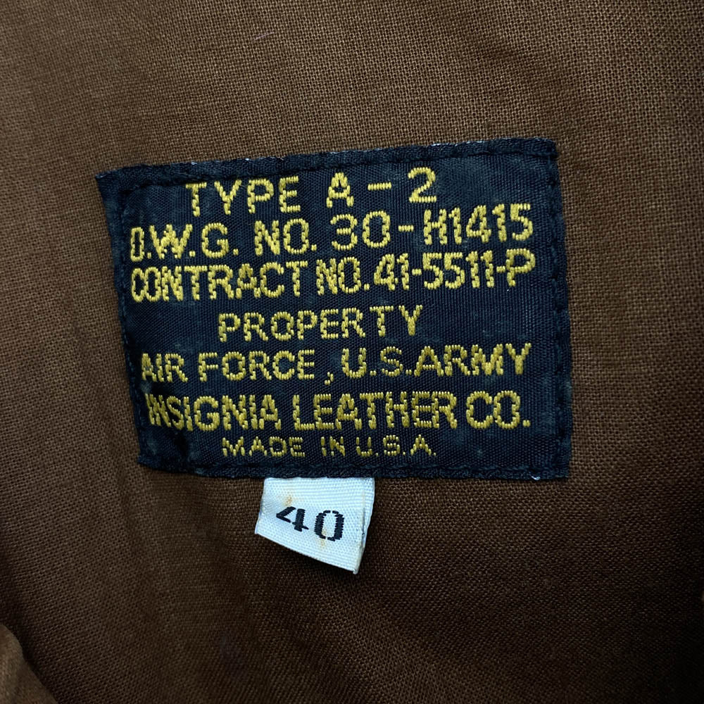 ミリタリー INSIGNIA LEATHER インシグニアレザー社製 A-2 レザー フライトジャケット ブラウン系 40【中古】