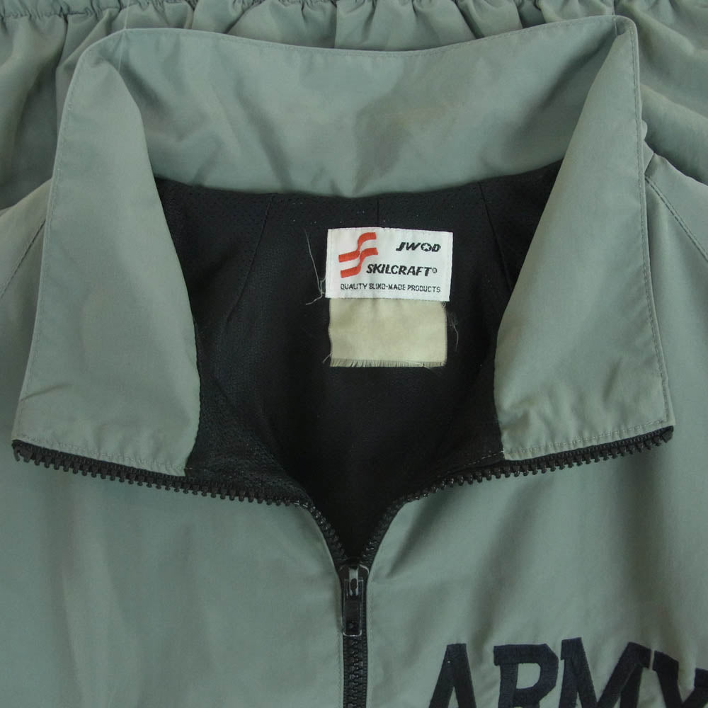 ミリタリー US ARMY Physical Training JWOD SKILCRAFT ミリタリー ナイロン ジャケット グレー系 サイズ表記なし【中古】