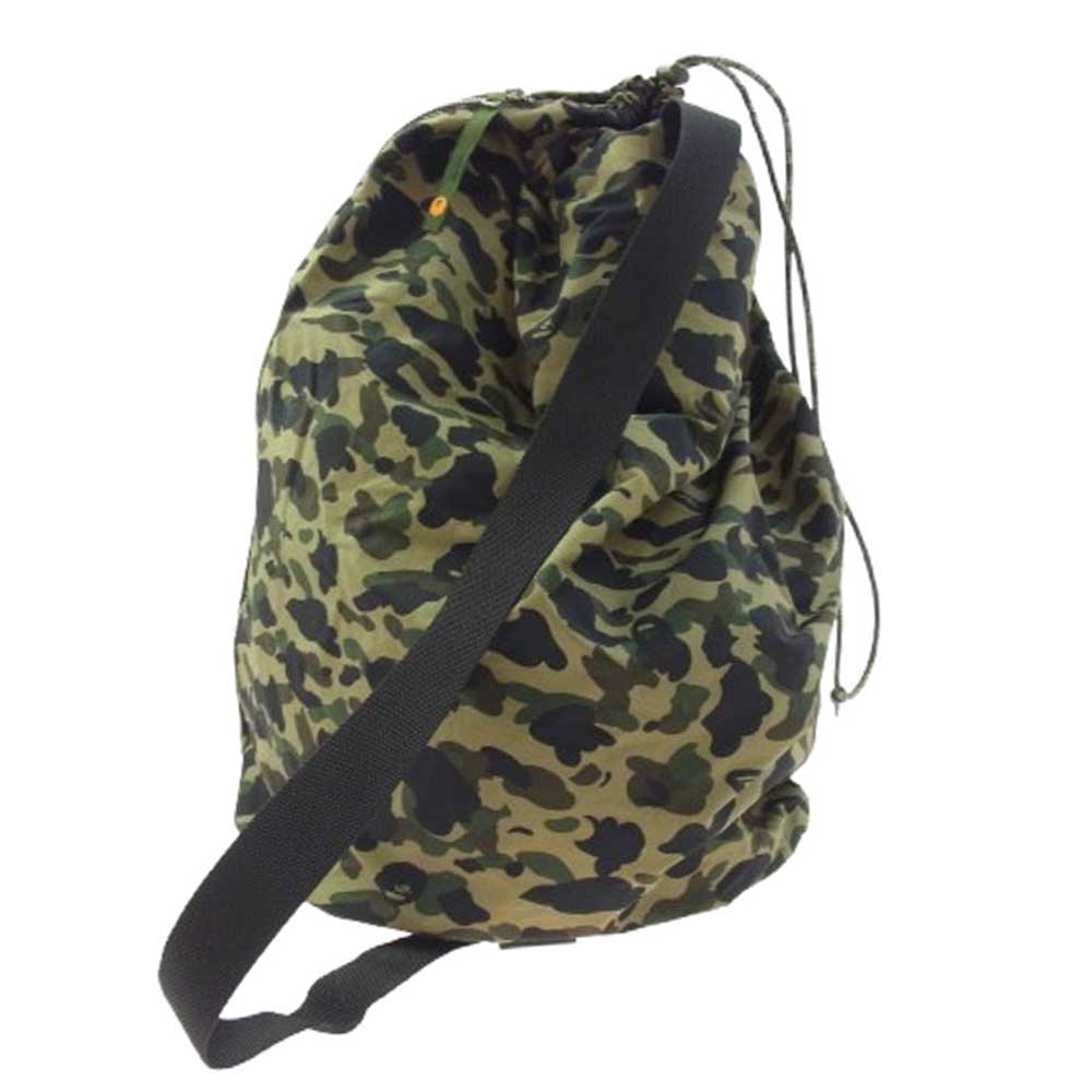 A BATHING APE アベイシングエイプ 1ST CAMO  ONE SHOULDER BODY BAG ワンショルダー 猿 迷彩 カモ ショルダー バッグ カーキ系【中古】