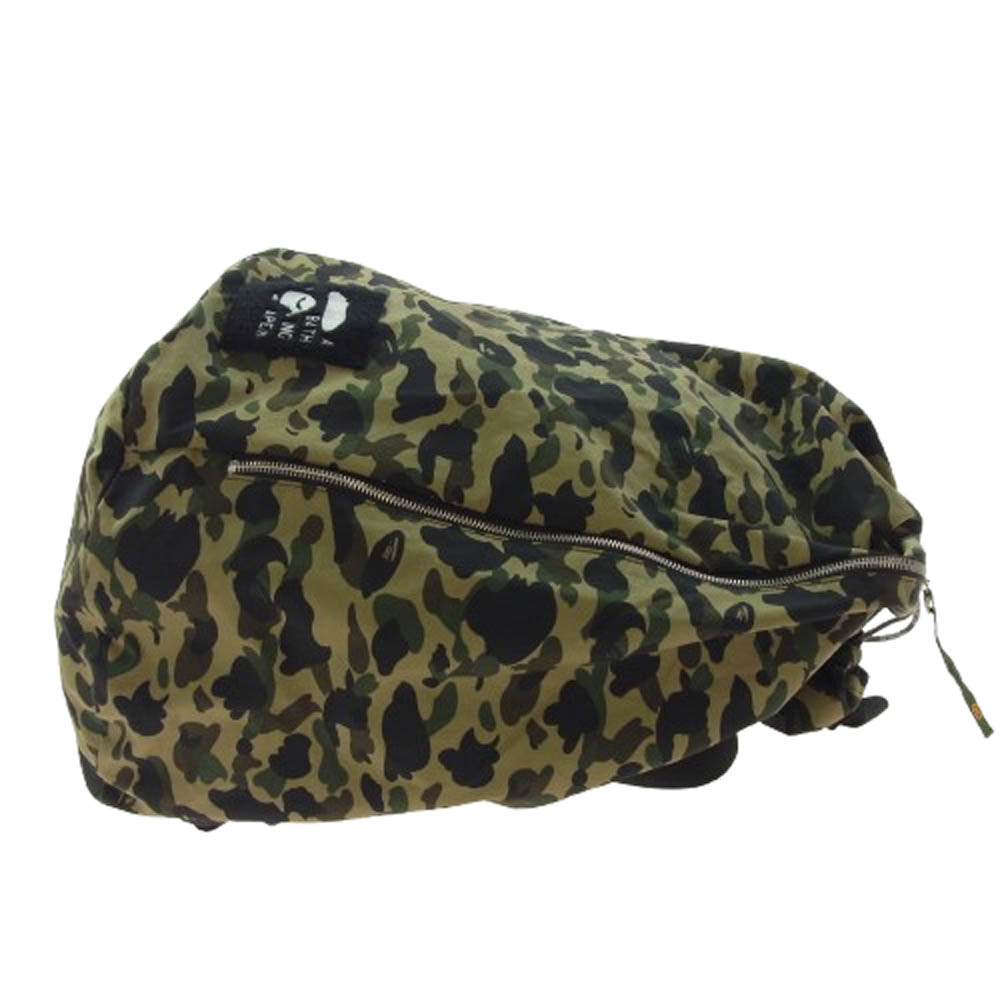 A BATHING APE アベイシングエイプ 1ST CAMO  ONE SHOULDER BODY BAG ワンショルダー 猿 迷彩 カモ ショルダー バッグ カーキ系【中古】
