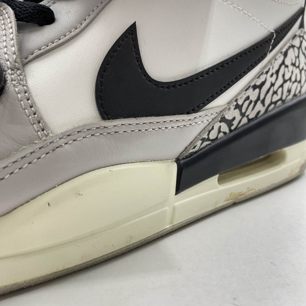 NIKE ナイキ CD7069-101 Air Jordan Legacy 312 Low White Red エアジョーダンレガシー312 ロー ホワイト レッド スニーカー グレー系 ホワイト系 ブラック系 28cm【中古】