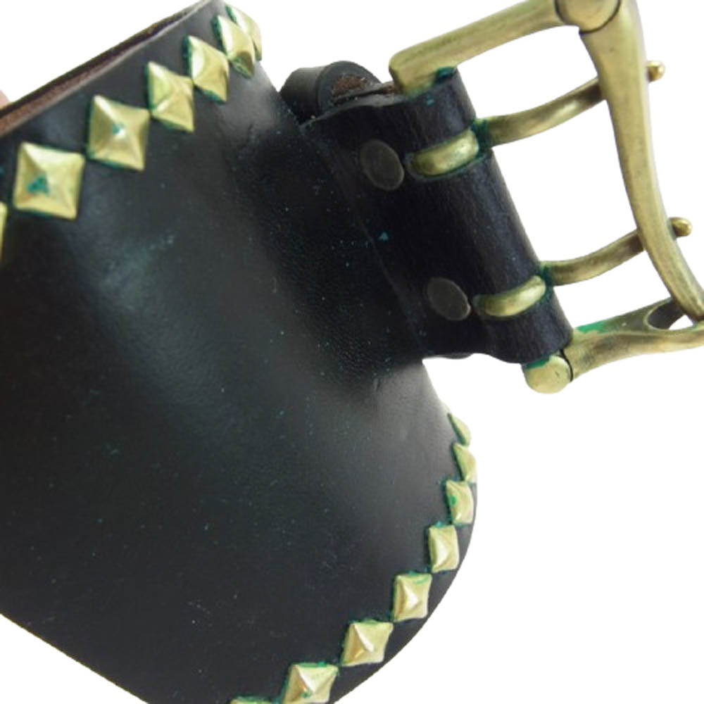 1piu1uguale3 ウノピュウノウグァーレトレ WOLF'S HEAD studs Bangle Wristband ウルフズヘッド レザースタッズ ブレスレット ブラック系【中古】