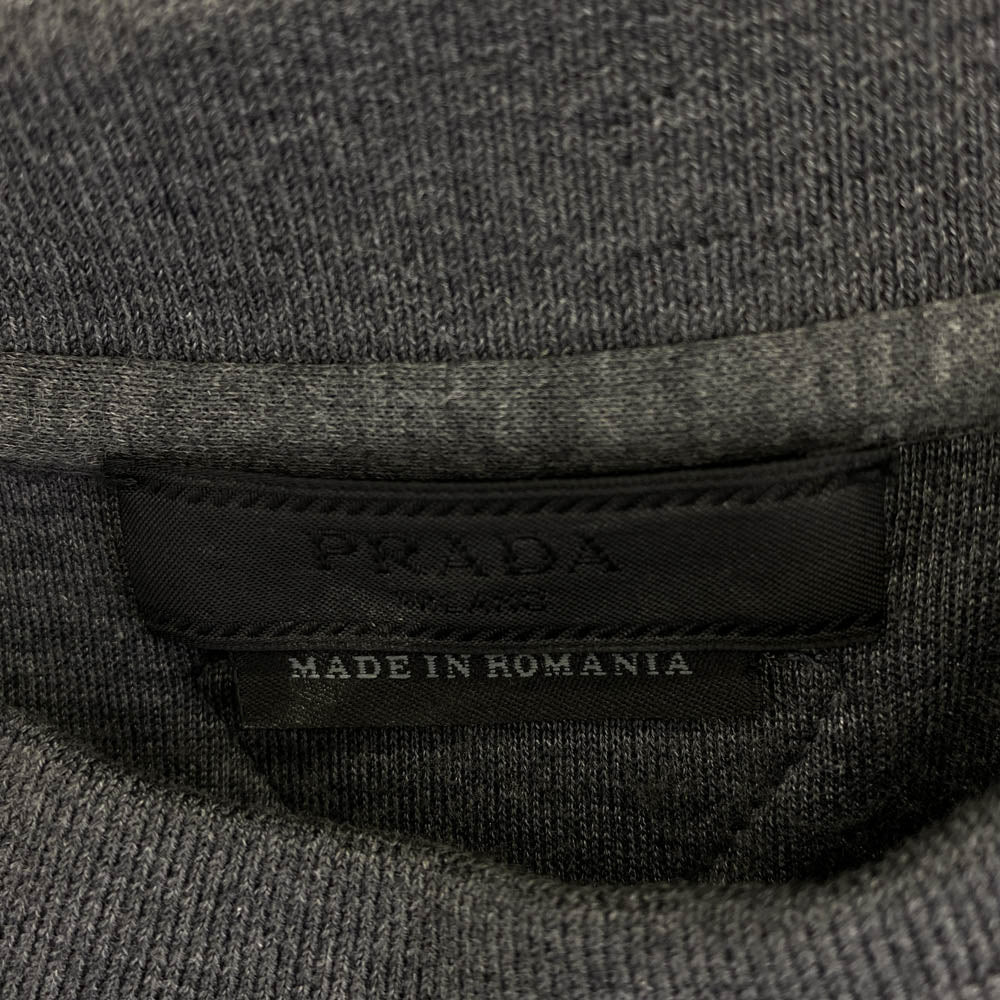 PRADA プラダ UJL988 トライアングル ロゴ クルーネック スウェット グレー系 M【中古】