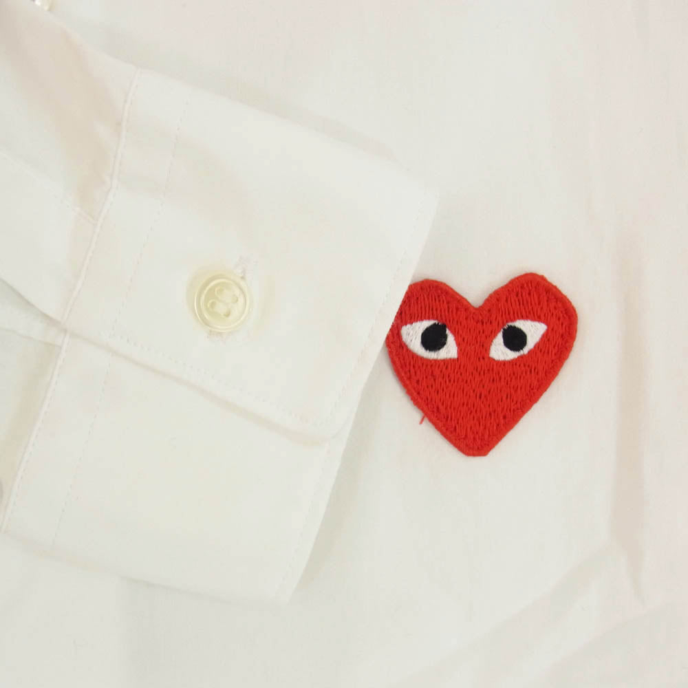 PLAY COMME des GARCONS プレイコムデギャルソン AD2022 AZ-B001 ハートロゴワッペン 長袖 シャツ ブラウス ホワイト系 L【中古】