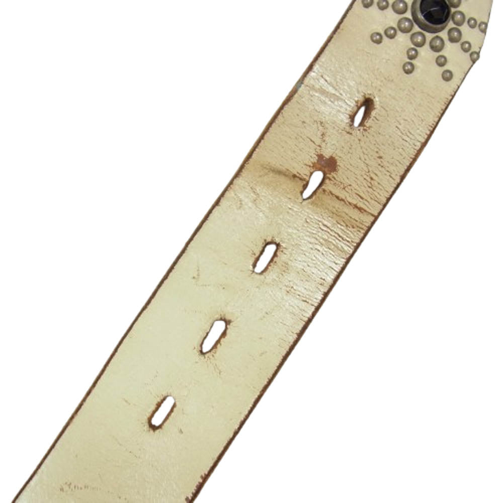 HTC エイチティーシー ピーナッツ レザー フラワー スタッズ