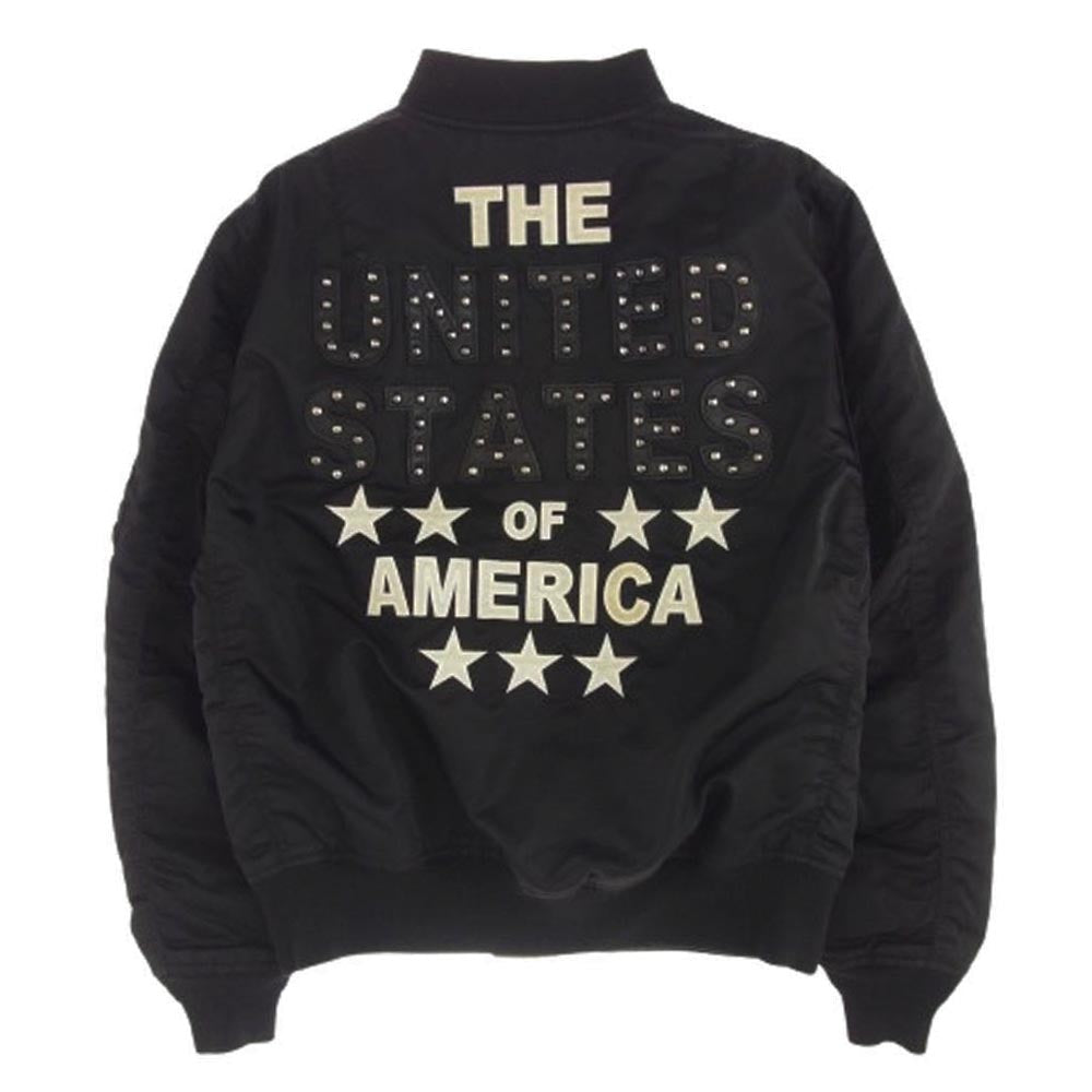 希少✨AVIREX フライトジャケットMA-1 スタッズロゴ　中綿入り　XL MA-1 フライトジャケット 中綿 ブルゾン 長袖 レザー ワッペン ジップ