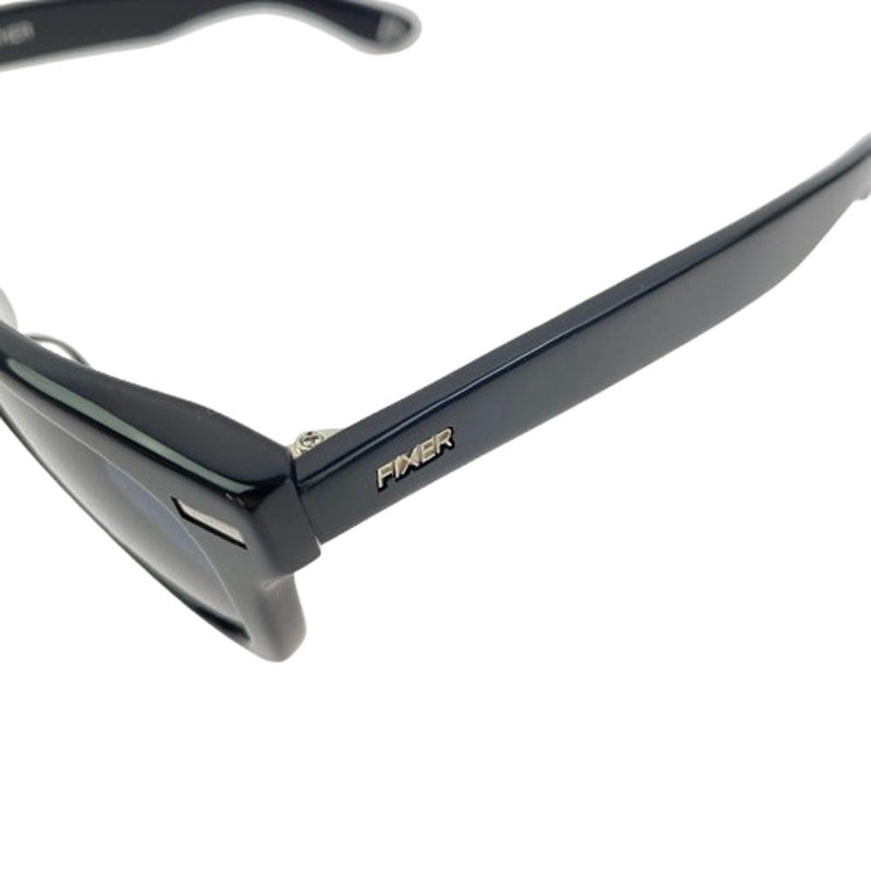 ISAMUKATYAMABACKLASH × FIXER サングラス ケース付き