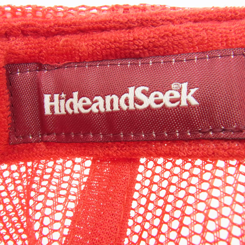 HideandSeek ハイドアンドシーク BORN FREE tracker cap ロゴ刺繍 メッシュ切替 トラッカーキャップ 帽子 レッド系【新古品】【未使用】【中古】