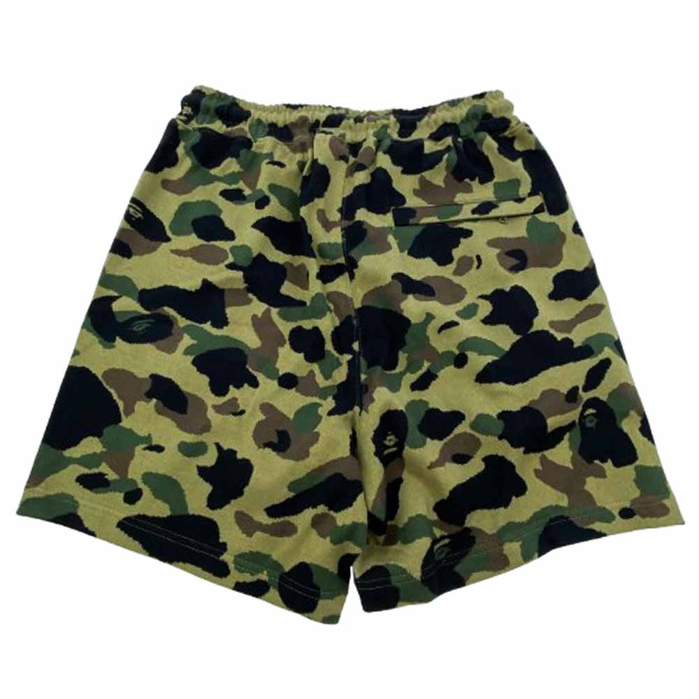 A BATHING APE アベイシングエイプ 1L30153314 1ST CAMO JACQUARD ONE POINT RELAXED FIT SWEAT SHORTS ファースト カモフラ 迷彩柄 ジャカード リラックスフィット スウェット ショート パンツ カーキ系 M【新古品】【未使用】【中古】
