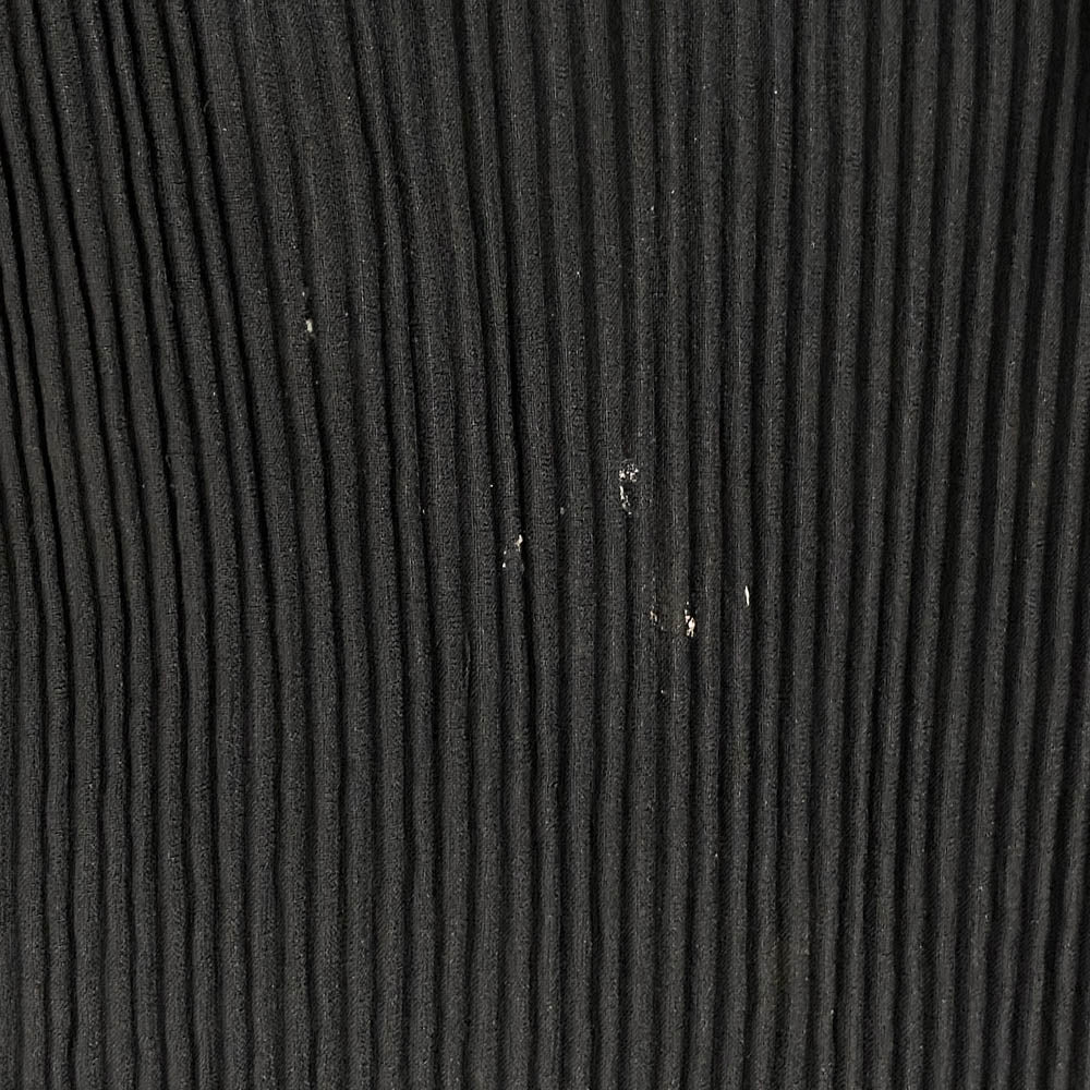 ISSEY MIYAKE イッセイミヤケ IM84-FF917 サークル エンボス プリーツ イージー パンツ ブラック系 L【中古】