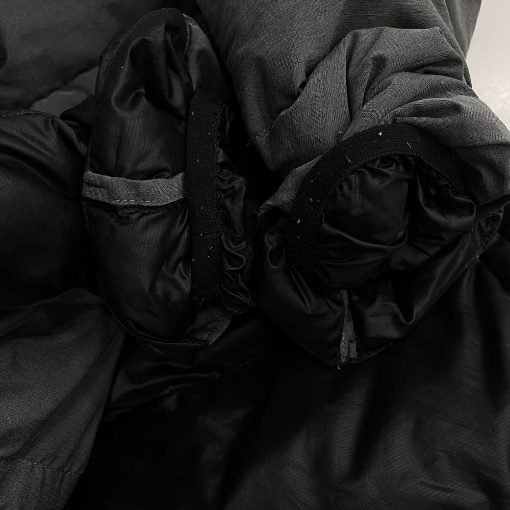 イエティ フード付 切替 ダウンジャケット ブラック系 グレー系 S【中古】