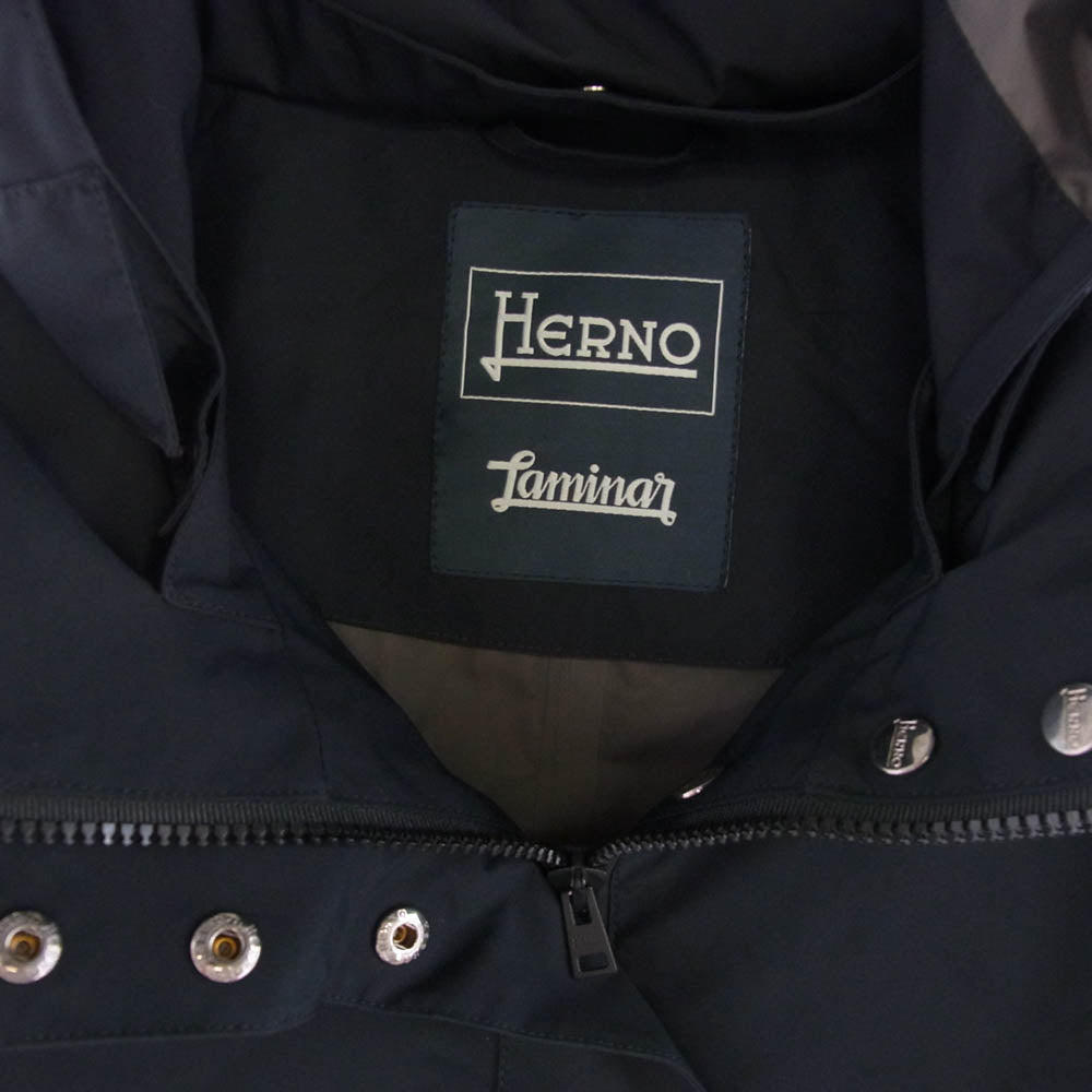 Herno ヘルノ PA006DL-11101-9290 Laminar GORE-TEX ラミナー ゴアテックス ナイロン フーデッド コート ブラック系 42【中古】