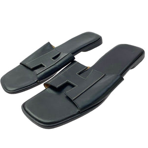 HERMES エルメス Hロゴ スクエアトゥ レザー サンダル ブラック系 42【中古】