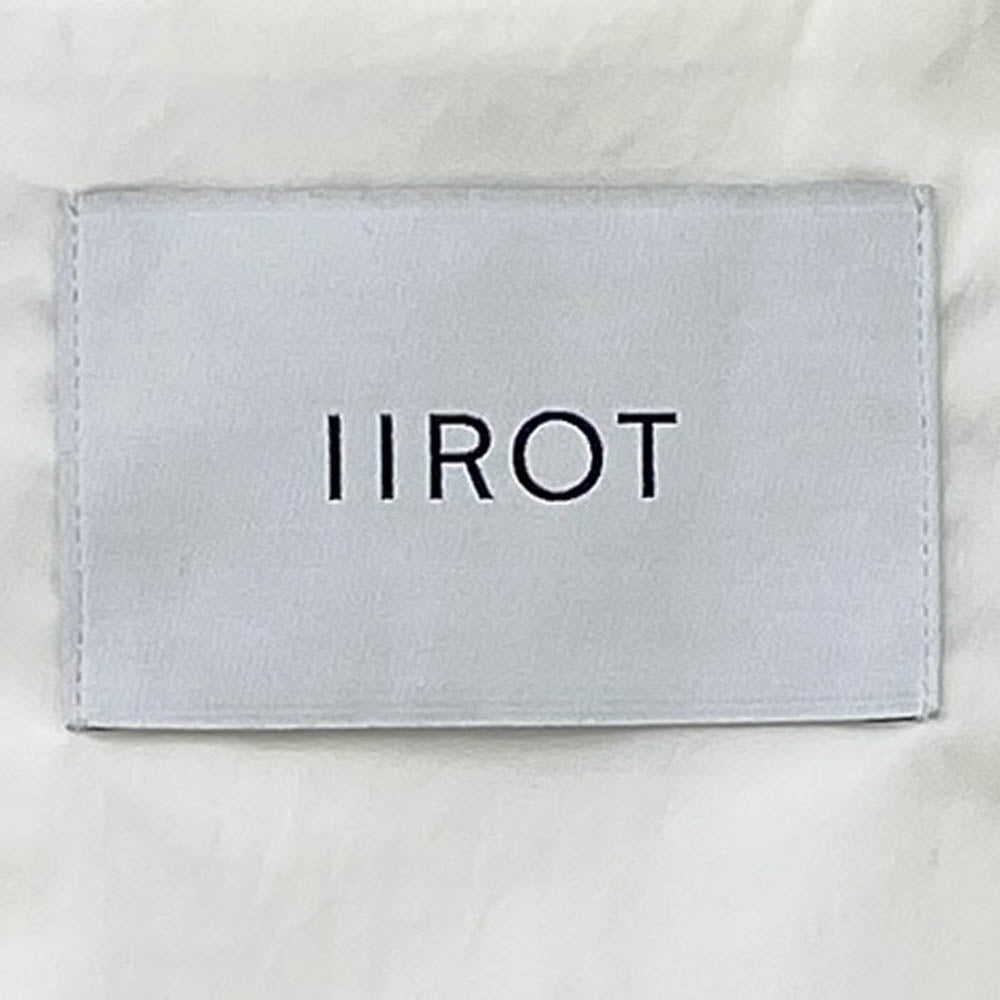 イロット 014-021-WSH15 クロップ丈 無地 ベスト ホワイト系 F【中古】