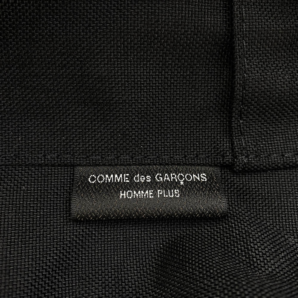 COMME des GARCONS HOMME PLUS コムデギャルソンオムプリュス PZ-K-205 ナイロン デイパック バックパック リュック ブラック系【美品】【中古】