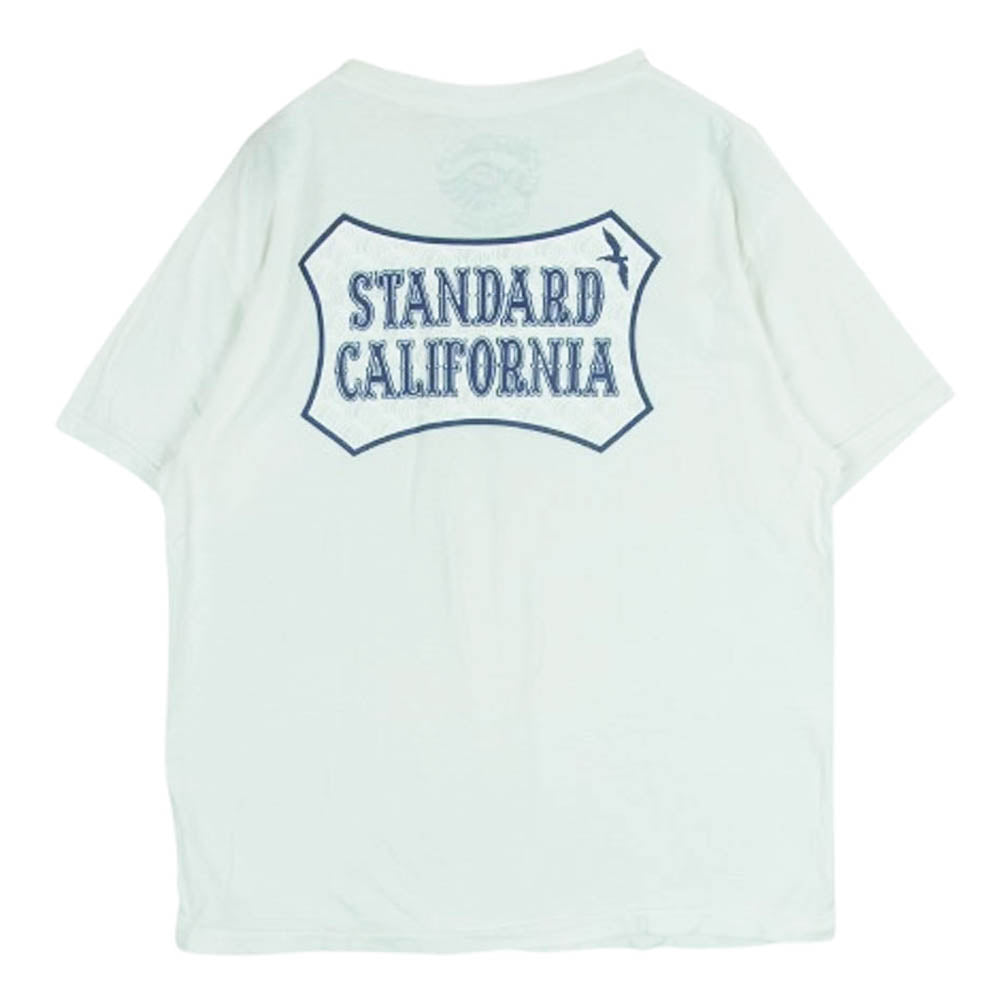 STANDARD CALIFORNIA スタンダードカリフォルニア 胸元 STANDARD CALIFORNIA ネイビー ロゴ 半袖 Tシャツ ホワイト系 L【中古】