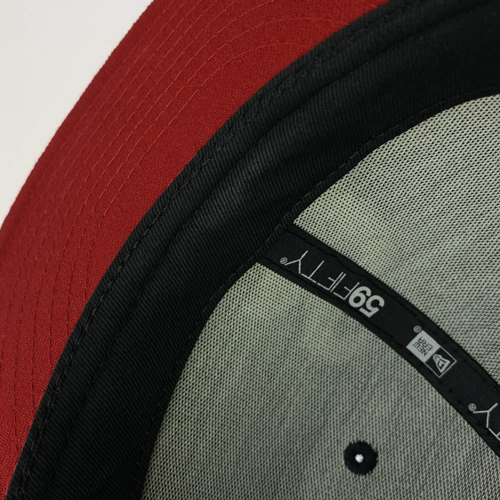 STANDARD CALIFORNIA スタンダードカリフォルニア NEW ERA ニューエラ SD アメリカ国旗 刺繍 ロゴ つば赤 帽子 ネイビー系 レッド系 59.6cm【中古】