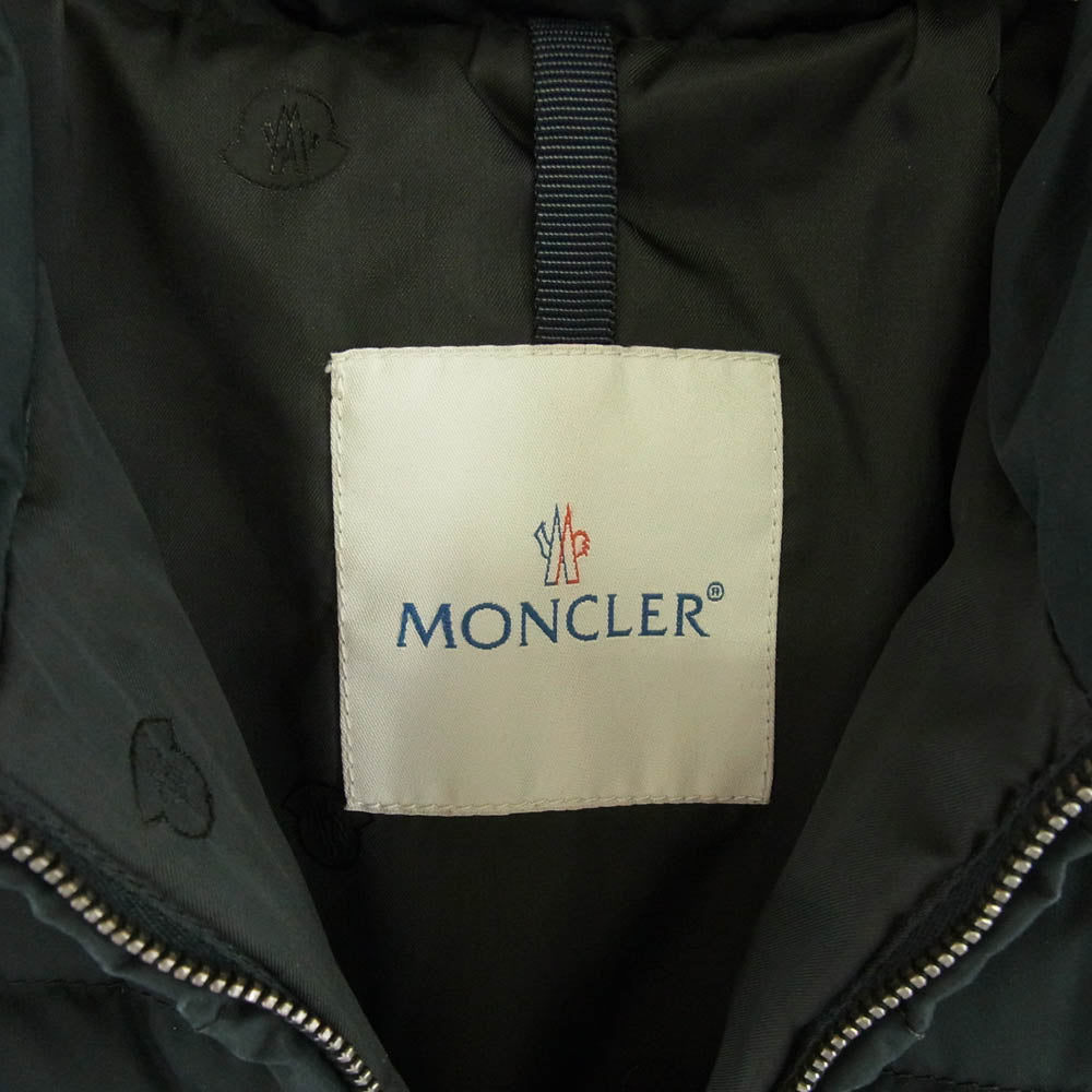MONCLER モンクレール 国内正規品 スープリームスタグ 裏地ロゴワッペン総柄 フード付き ダウンジャケット ブラック系【中古】