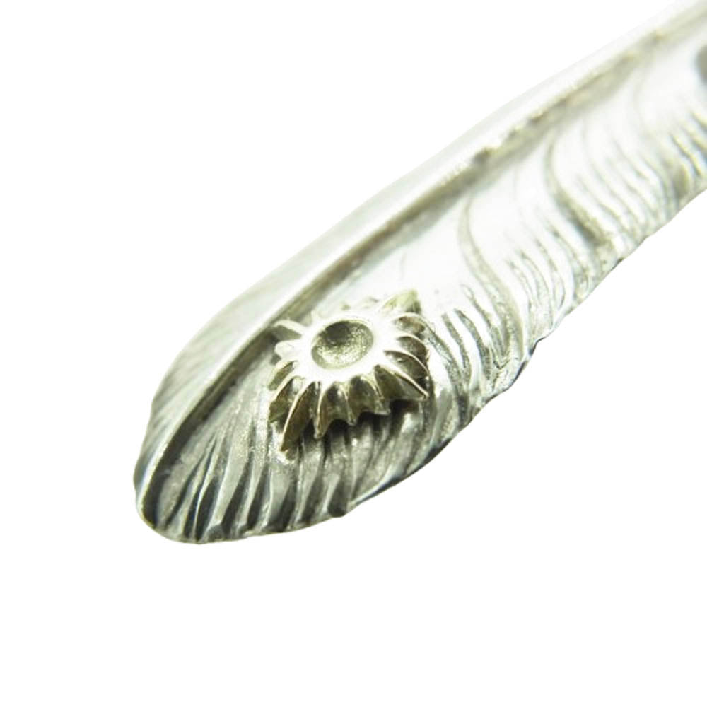 ARIZONA FREEDOM アリゾナフリーダム K18 金メタル 太陽神 フェザー ペンダントトップ 50mm シルバー系【中古】