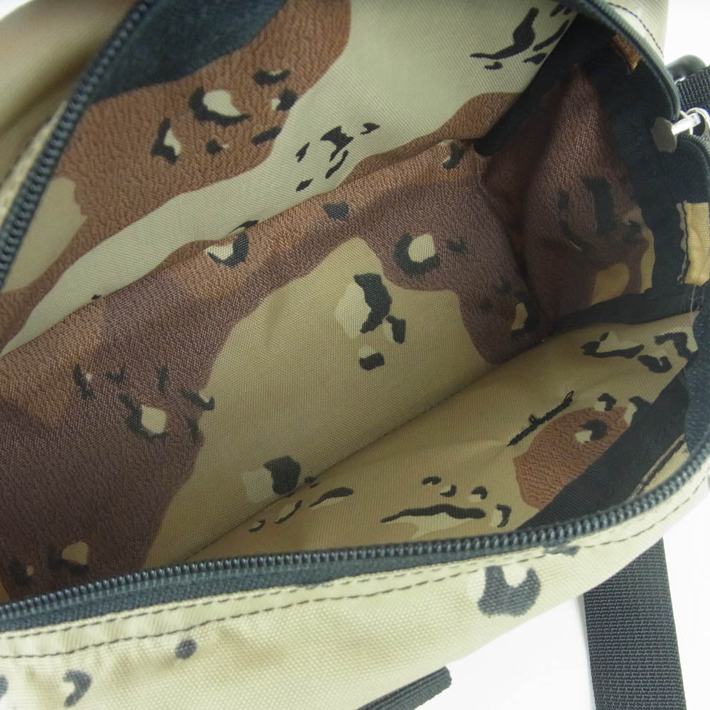 90s 旧ロゴ Gregory ショルダーバッグ GREGORY グレゴリー 90s USA製 旧ロゴ 銀ロゴ パデッド ショルダー