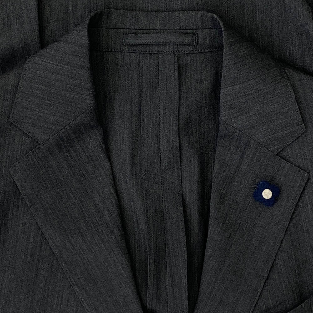 LARDINI ラルディーニ ブートニエール付き Easy wear イージーウェア 3B テーラードジャケット スラックスパンツ セットアップ グレー系 48【新古品】【未使用】【中古】