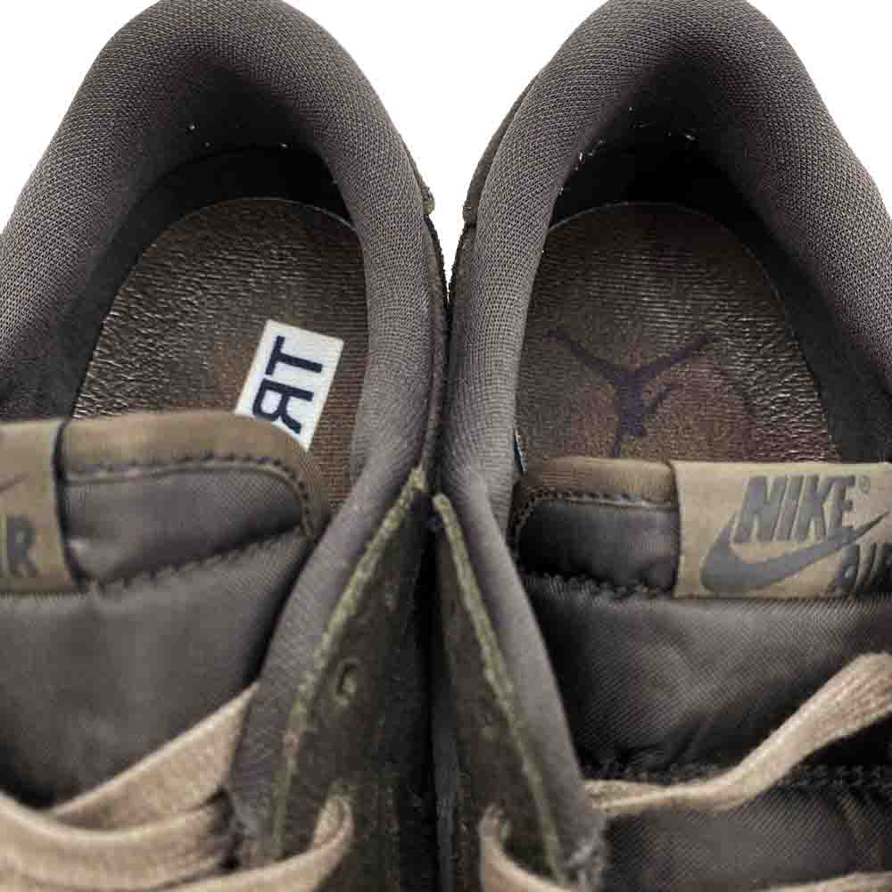 NIKE ナイキ DM7866-202 フェイクバスターズ鑑定済 Travis Scott Air Jordan 1 Low OG SP Velvet Brown and Dark Mocha トラヴィススコット エアジョーダン1 ロー OG SP ベルベットブラウン アンド ダークモカ ローカット スニーカー ブラウン系 28.5cm【中古】