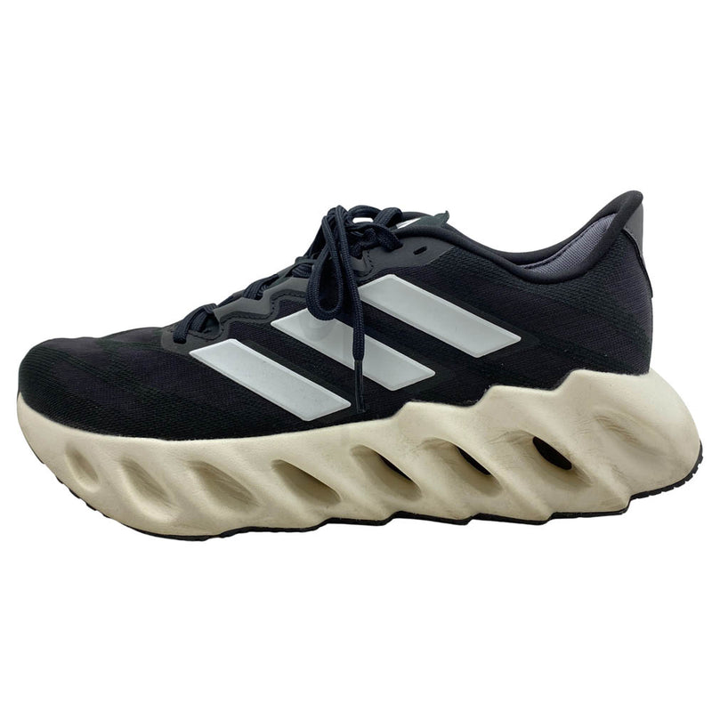 adidas アディダス ID1780 Switch FWD Core Black Footwear White Grey Five スイッチ コア ブラック フットウェア ホワイト グレー ファイブ ブラック系 27.0cm【中古】