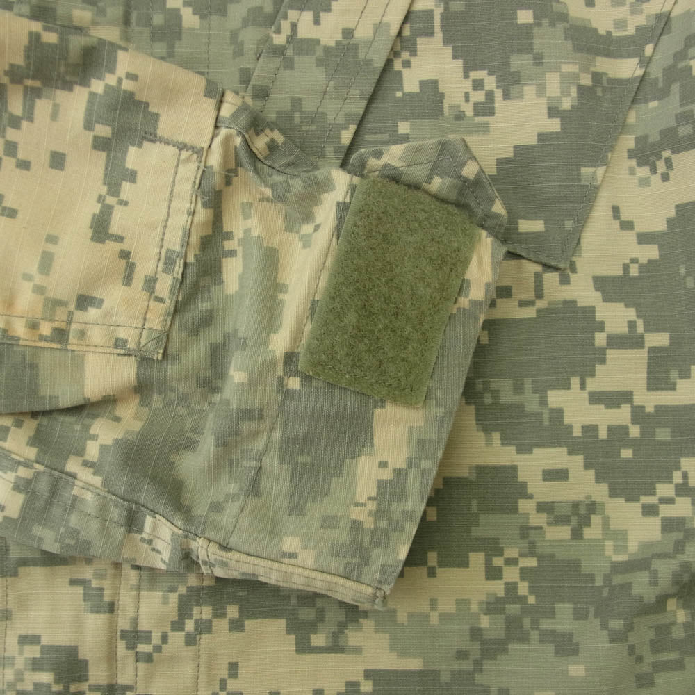 ユーエスアーミー SPM100-05-D-0409 00s 迷彩 デジカモ コンバット ジャケット カーキ系 S【中古】