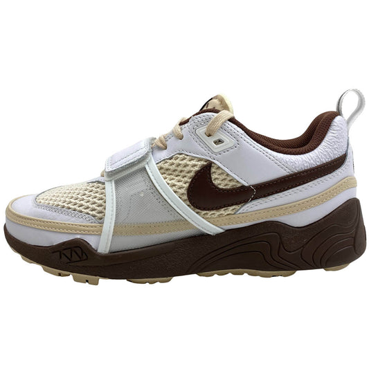 NIKE ナイキ HQ3073-100 × Travis Scott トラヴィススコット Zoom Field Jaxx White and Light Chocolate ズームフィールドジャックス スニーカー ブラウン系 27cm【新古品】【未使用】【中古】
