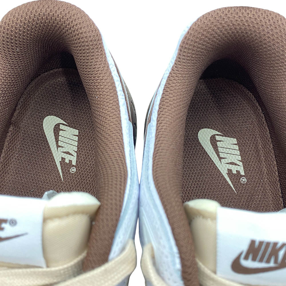NIKE ナイキ HQ3073-100 × Travis Scott トラヴィススコット Zoom Field Jaxx White and Light Chocolate ズームフィールドジャックス スニーカー ブラウン系 27cm【新古品】【未使用】【中古】