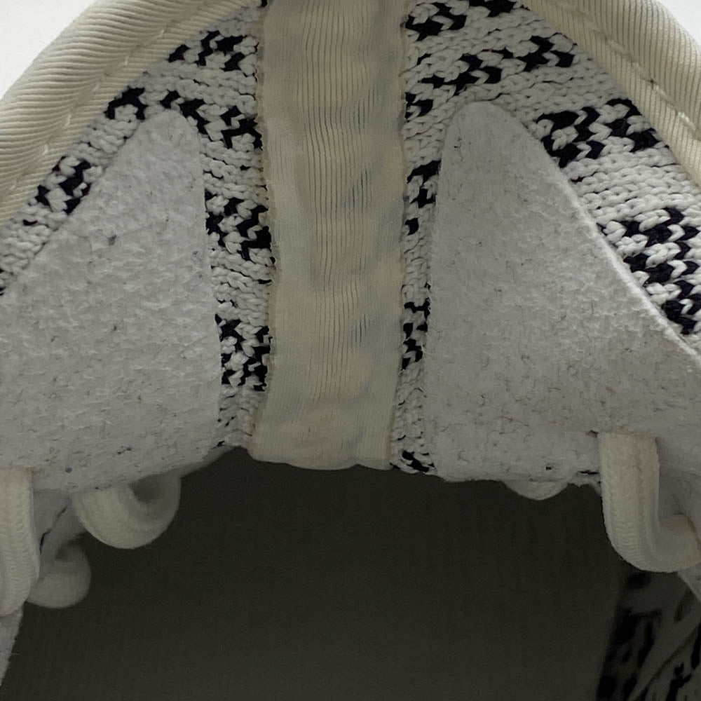 adidas アディダス CP9654 YEEZY BOOST 350 V2 ZEBRA イージーブースト ローカット スニーカー ゼブラ ホワイト系 27.5cm【中古】