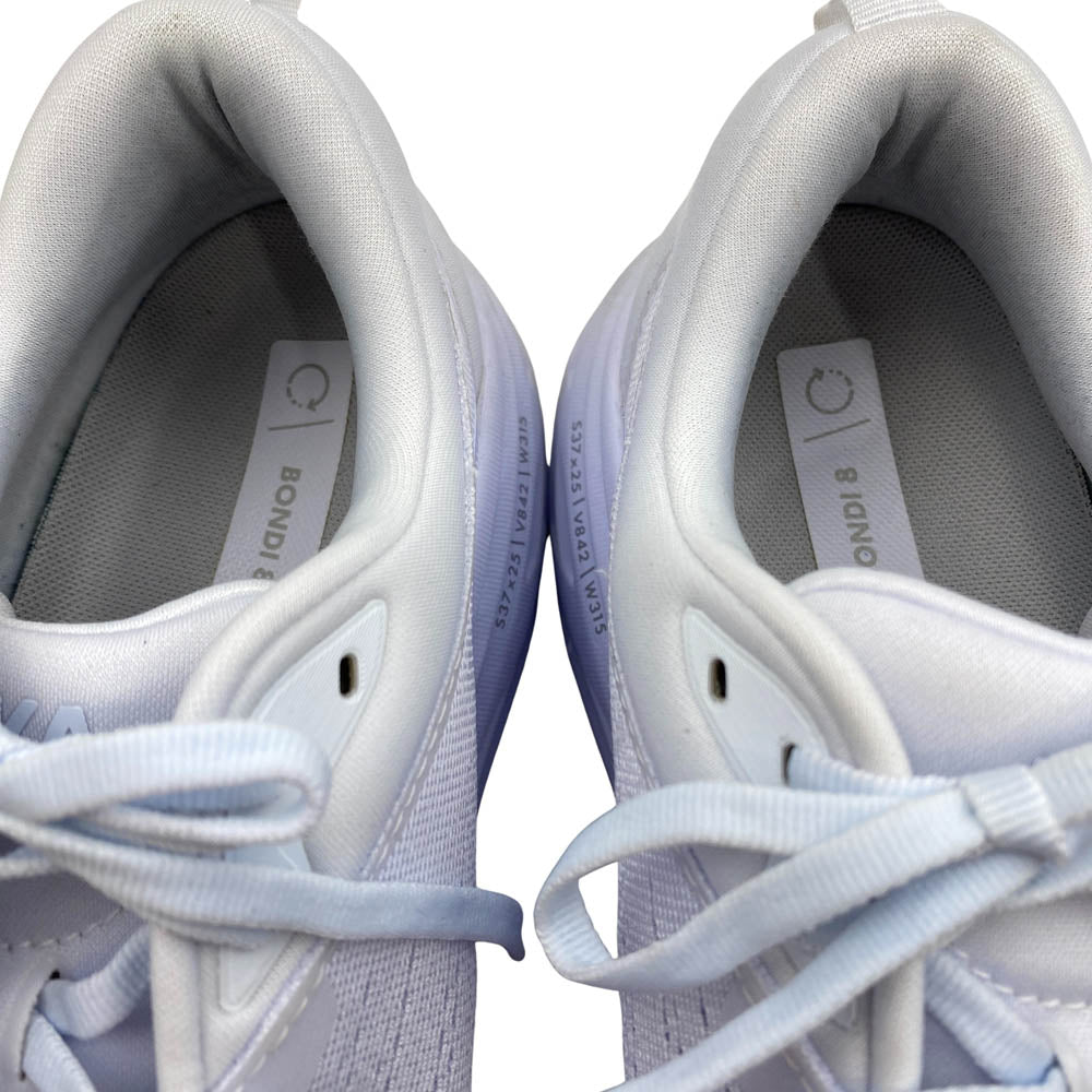 HOKA ONE ONE ホカ オネオネ 1123202 BONDI 8 ボンダイ ランニング シューズ スニーカー ホワイト系 27.5cm【中古】