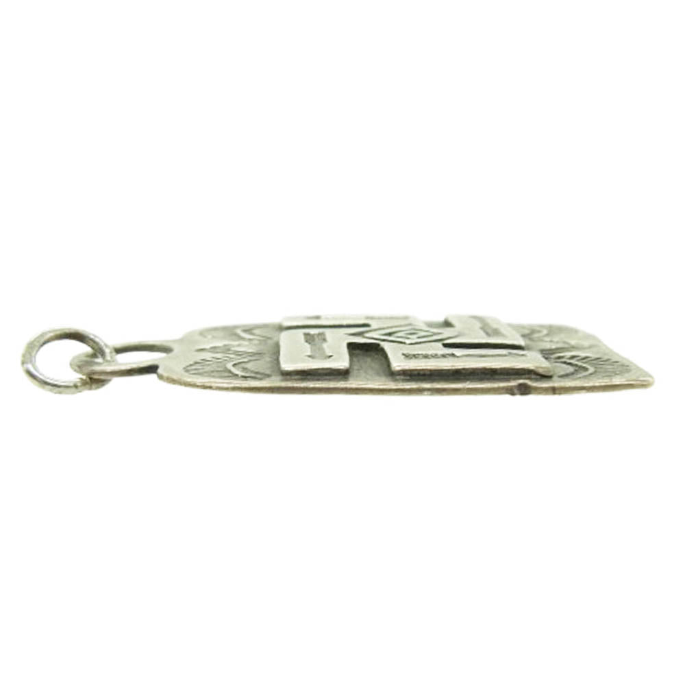ナバホ族 アーティスト不明 Whirling Log Arrows ワーリングログ アロー ドッグタグ ペンダント トップ シルバー系【中古】
