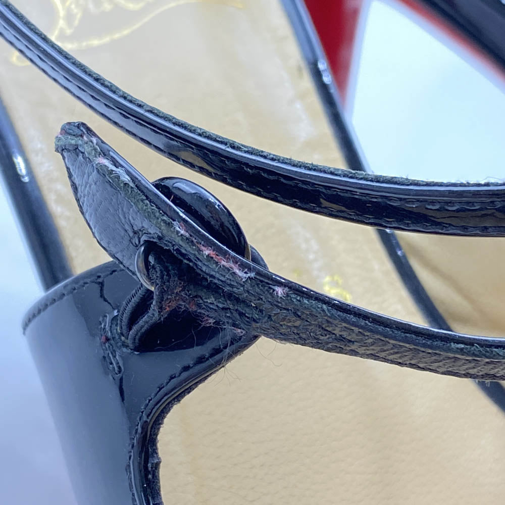 Christian Louboutin クリスチャンルブタン パテントレザー オープントゥ クロスストラップ ハイヒール パンプス ブラック系 37【中古】