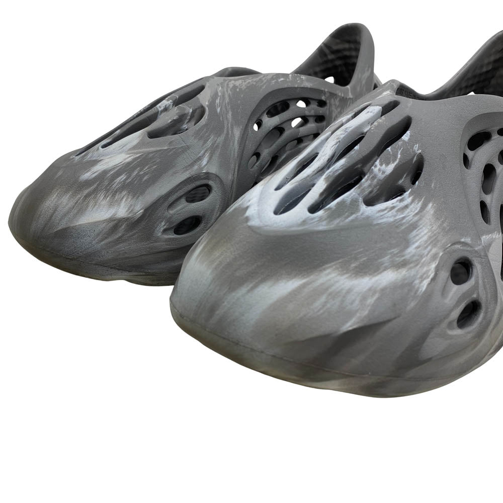 adidas アディダス IE4931 YEEZY Foam Runner MX Granite イージー フォームランナー MXグラナイト グレー系 28.5【中古】