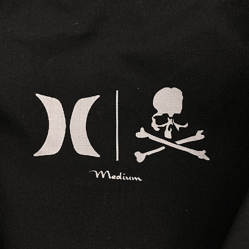 マスターマインド × Hurley ハーレー 24MMMCWV08 PHANTOM WOVEN SHIRT ファントム オープンカラー 半袖シャツ ブラック系 M【新古品】【未使用】【中古】