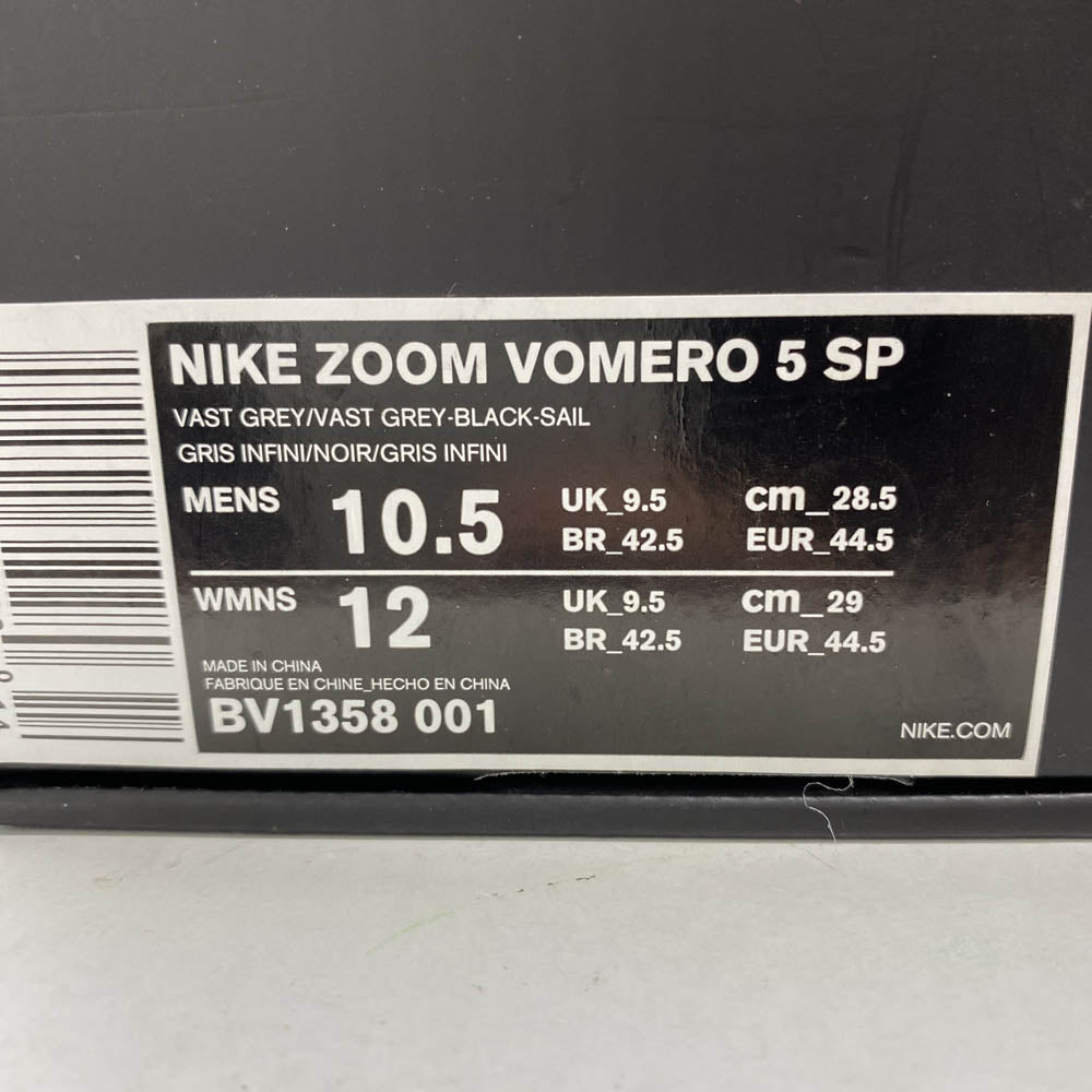 NIKE ナイキ BV1358-001 ZOOM VOMERO 5 VAST GREY ズーム ボメロ ローカット スニーカー ホワイト系 28.5cm【中古】