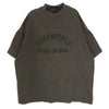 FEAR OF GOD フィアオブゴッド ESSENTIALS エッセンシャルズ ラバー ロゴ Tシャツ 半袖カットソー チャコール系 M【中古】