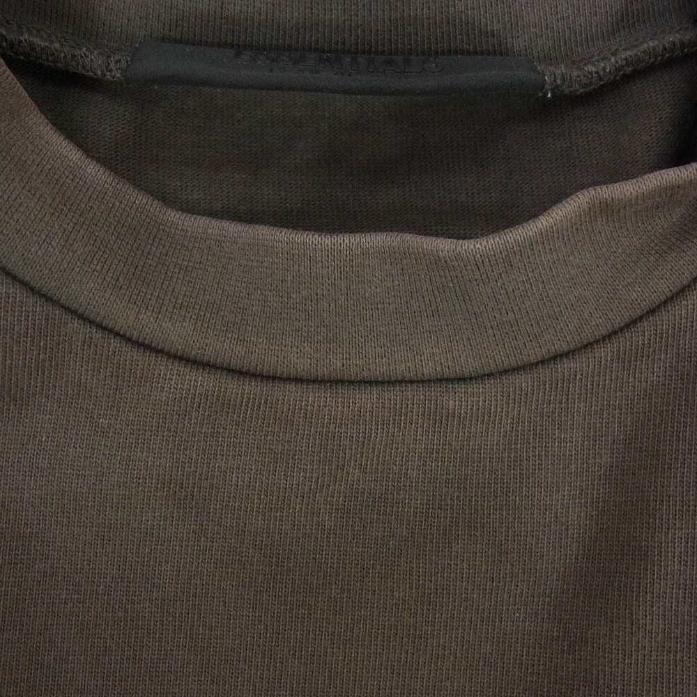 FEAR OF GOD フィアオブゴッド ESSENTIALS エッセンシャルズ ラバー ロゴ Tシャツ 半袖カットソー チャコール系 M【中古】