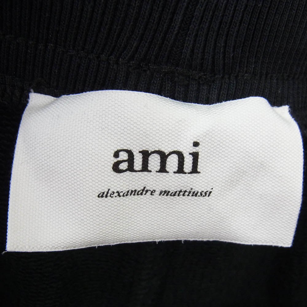 アミアレクサンドルマテュッシ USO635.747 AMI PARIS アミパリス TONAL ADC SHORT ハートロゴ刺繍 スウェット ハーフパンツ ショーツ ブラック系 M【中古】