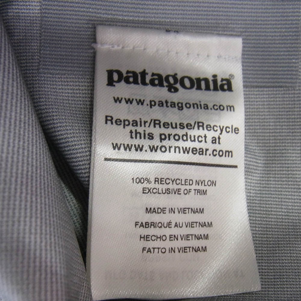 patagonia パタゴニア 20SS 85240SP20 Torrentshell 3L Rain Jacket トレントシェル レイン ジャケット マウンテンパーカー ネイビー系 レッド系 M【中古】