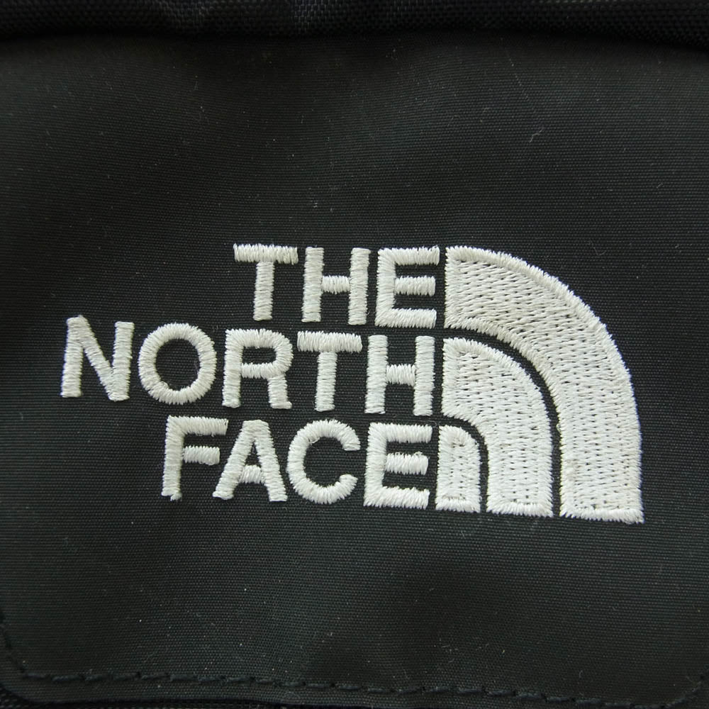 THE NORTH FACE ノースフェイス NM72302 HOT SHOT BACKPACK ホットショット バックパック リュックサック ブラック系【中古】